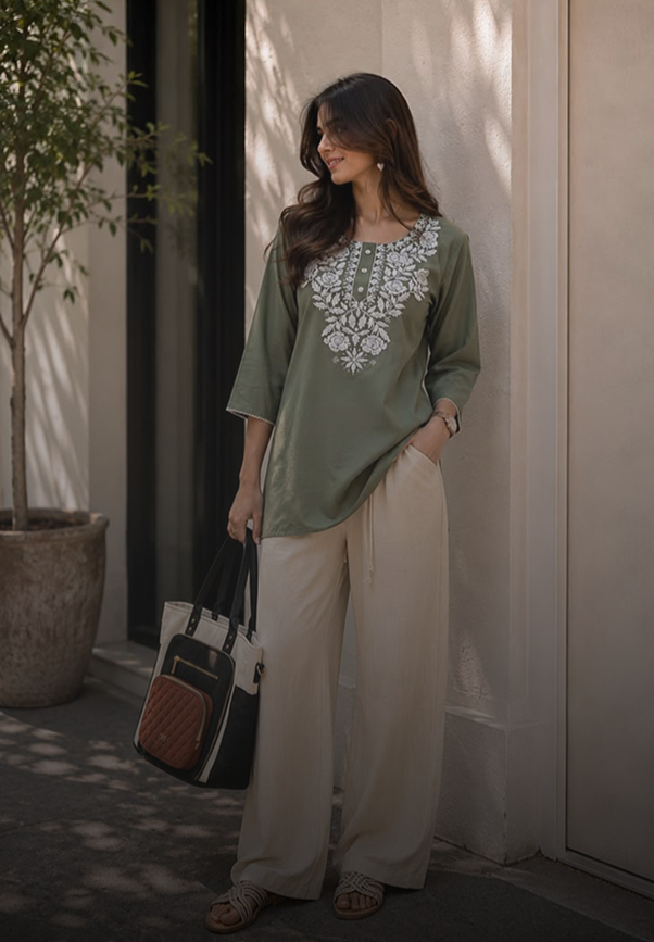 STYLE THAT MOVES WITH YOU